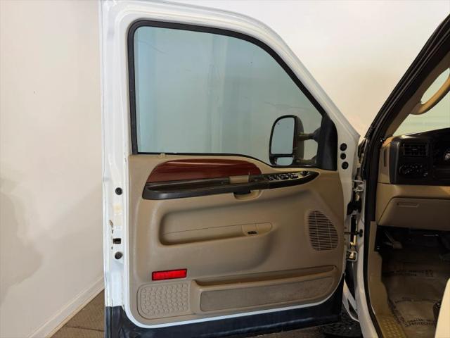 2005 Ford Excursion Eddie Bauer