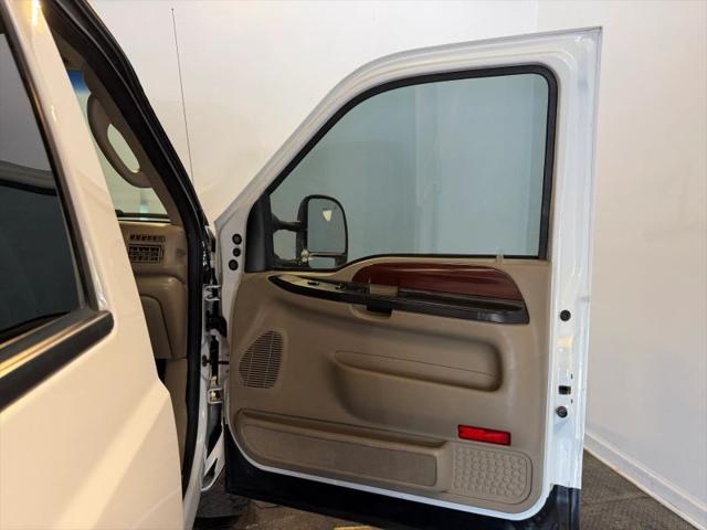 2005 Ford Excursion Eddie Bauer