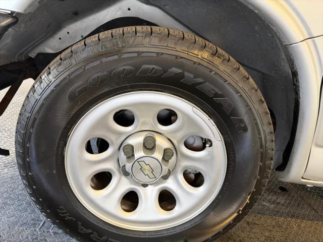 2012 Chevrolet Express Work Van