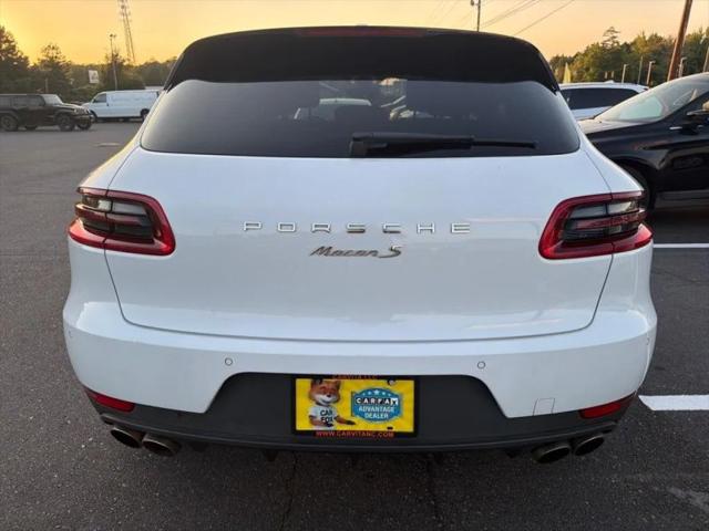 2016 Porsche Macan S