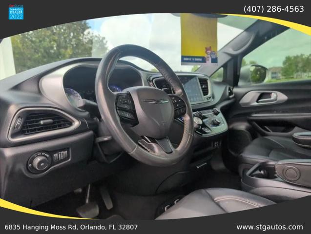 2020 Chrysler Pacifica Touring L