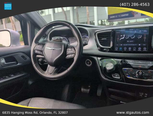 2020 Chrysler Pacifica Touring L