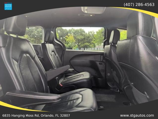 2020 Chrysler Pacifica Touring L