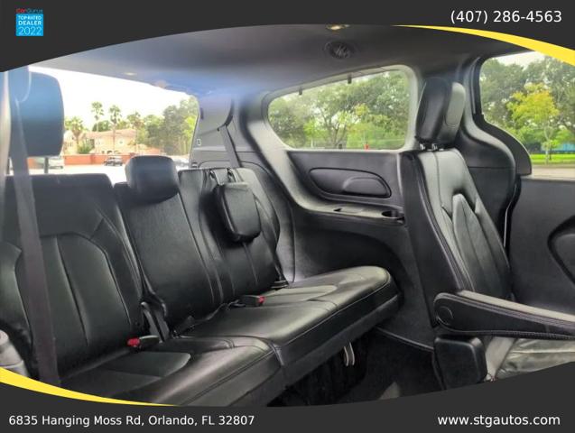 2020 Chrysler Pacifica Touring L