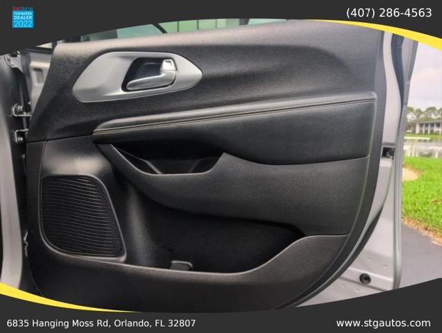 2020 Chrysler Pacifica Touring L