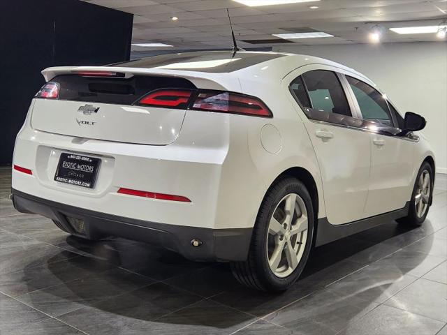 2013 Chevrolet Volt Base