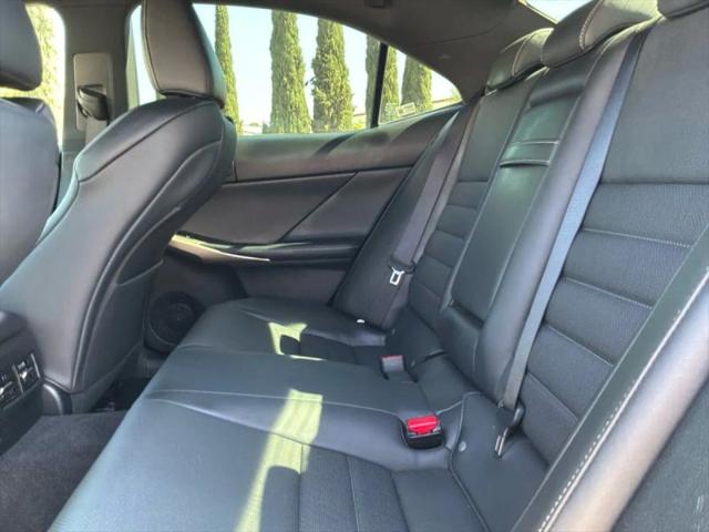 2017 Lexus IS 350 350