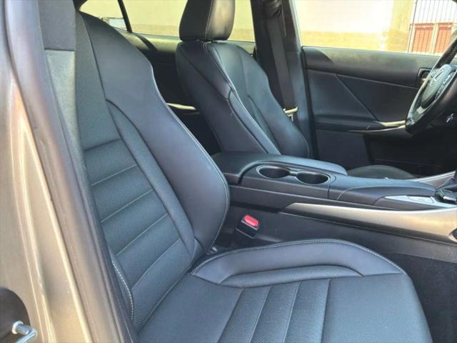 2017 Lexus IS 350 350