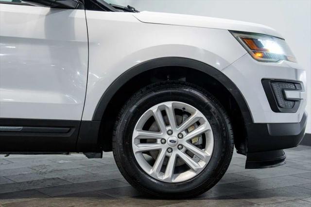 2016 Ford Explorer Base