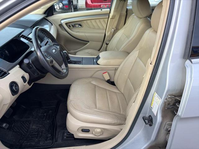 2015 Ford Taurus SEL
