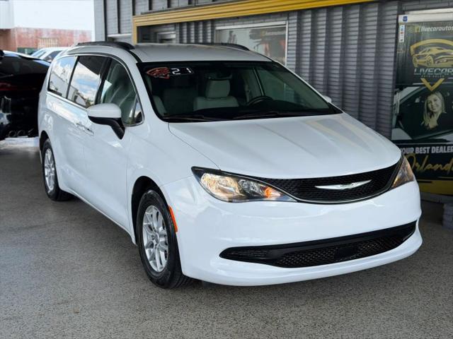 2021 Chrysler Voyager LXI for sale in Orlando, FL