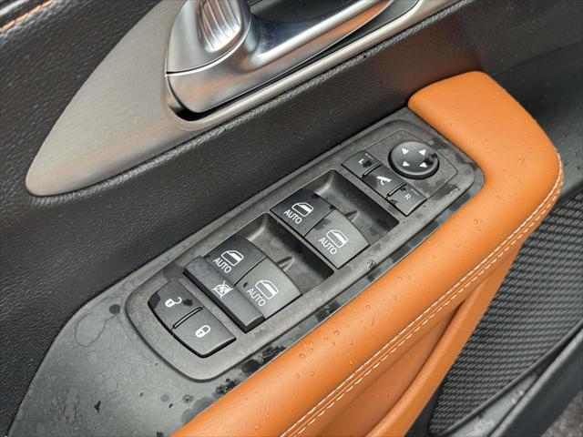 2025 Chrysler Pacifica Pinnacle