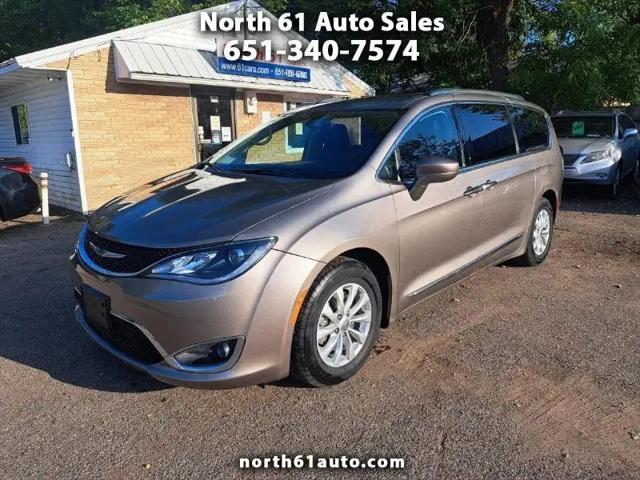 2018 Chrysler Pacifica Touring L for sale in Hugo, MN