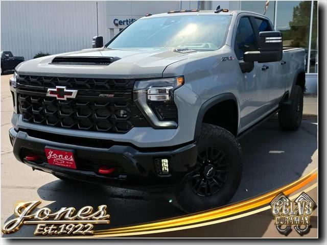 2025 Chevrolet Silverado 2500HD 4WD Crew Cab Standard Bed ZR2 for sale in Richland Center, WI