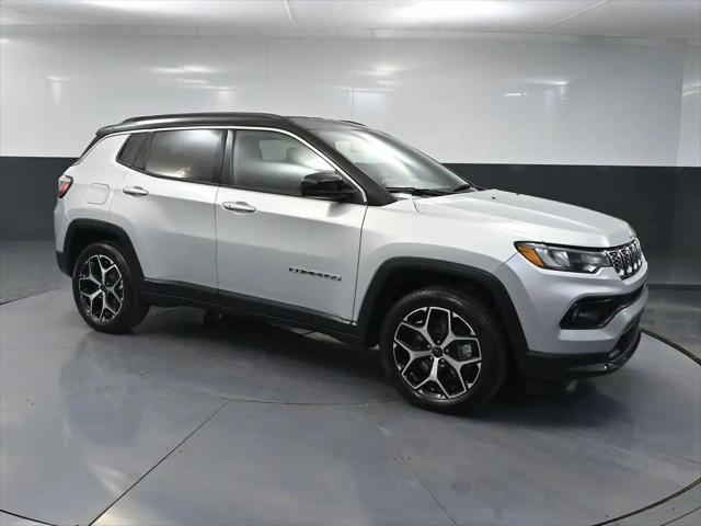 2025 Jeep Compass Limited 4x4 for sale in Forest Lake, MN