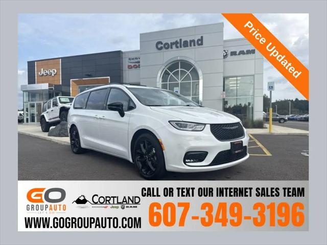 2025 Chrysler Pacifica Limited for sale in Cortland, NY