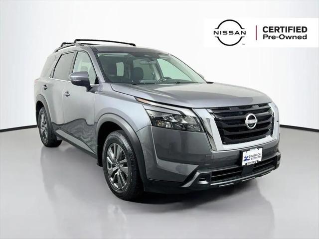 2024 Nissan Pathfinder SV 4WD for sale in Madison, WI
