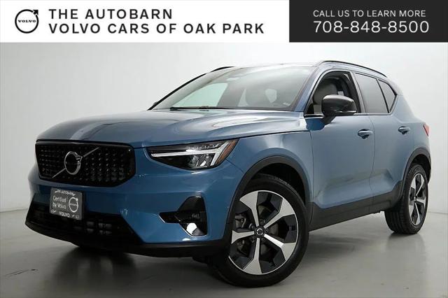 2023 Volvo XC40 B5 Plus Dark Theme for sale in Oak Park, IL