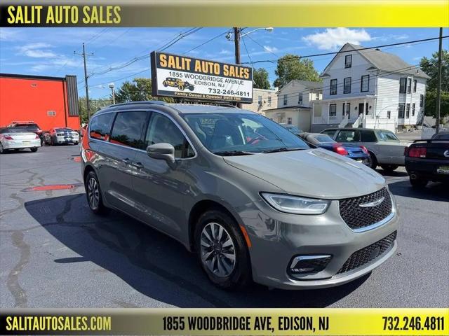 2021 Chrysler Pacifica Touring L for sale in Edison, NJ