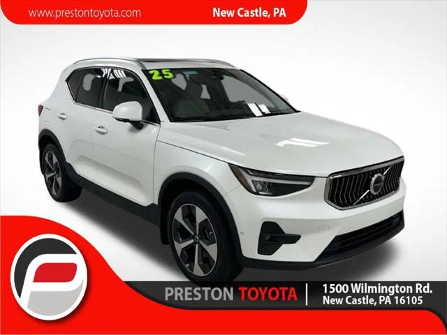 2025 Volvo XC40 B5 Plus Bright Theme for sale in New Castle, PA