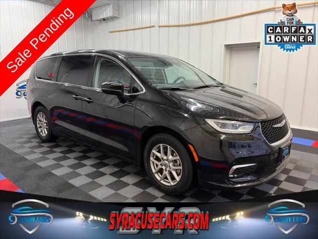 2024 Chrysler Pacifica Touring L for sale in Syracuse, NY