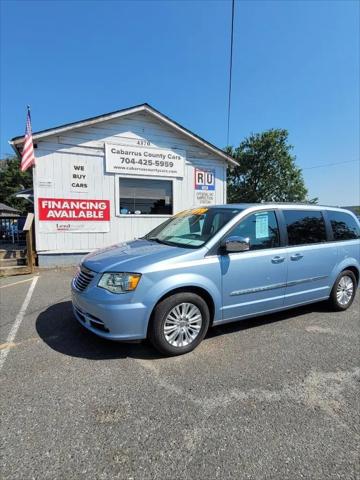 2012 Chrysler Town & Country Touring-L for sale in Harrisburg, NC