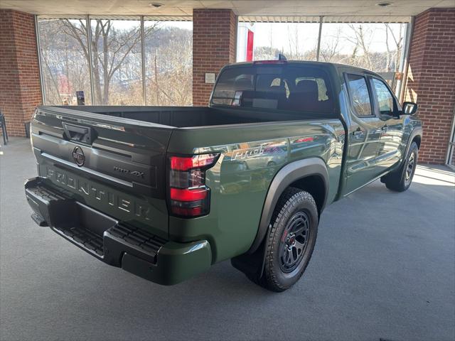 2025 Nissan Frontier Crew Cab Long Bed PRO-4X 4x4