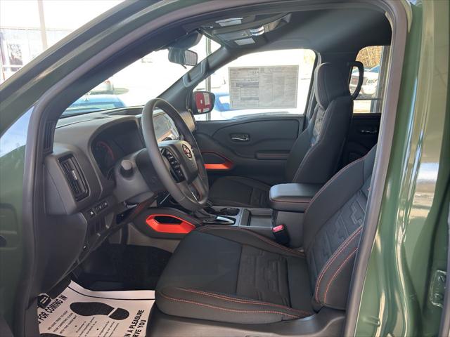2025 Nissan Frontier Crew Cab Long Bed PRO-4X 4x4