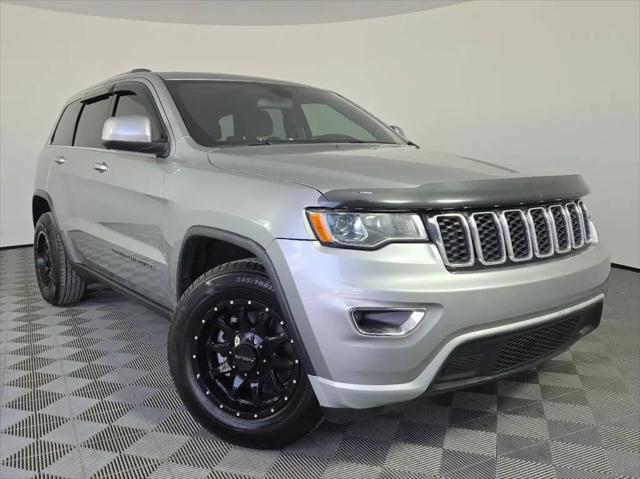 2018 Jeep Grand Cherokee Laredo E 4x2 for sale in Springfield, IL
