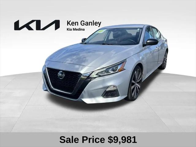 2020 Nissan Altima SR FWD for sale in Medina, OH