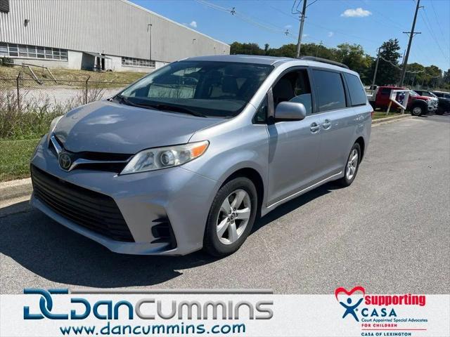 2018 Toyota Sienna LE 8 Passenger for sale in Paris, KY