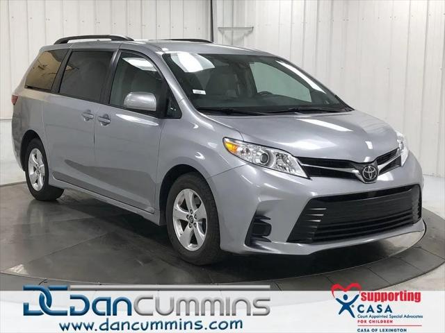 2018 Toyota Sienna LE 8 Passenger for sale in Paris, KY