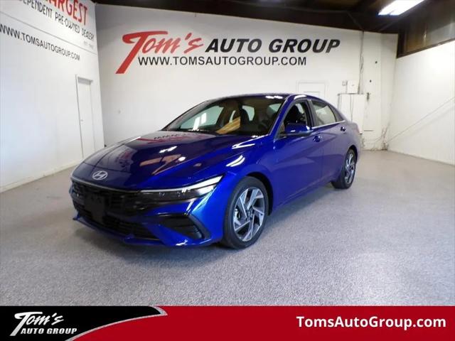 2025 Hyundai Elantra Limited for sale in Des Moines, IA
