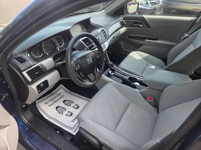 2015 Honda Accord LX 4dr Sedan CVT