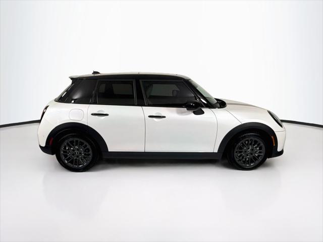 2027 MINI Cooper Hardtop Cooper S