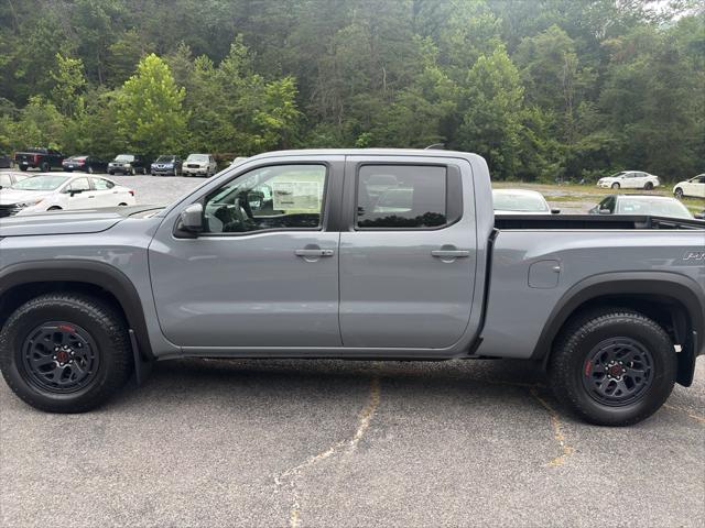 2025 Nissan Frontier Crew Cab Long Bed PRO-4X 4x4 2025 Nissan Frontier Crew Cab Long Bed PRO-4X 4x4