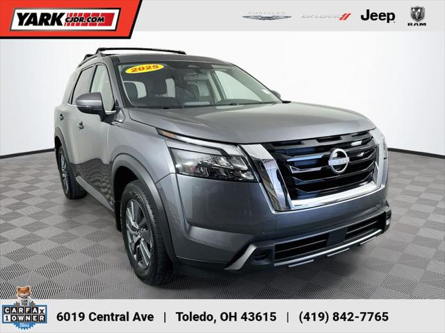2025 Nissan Pathfinder SV 4WD for sale in Toledo, OH