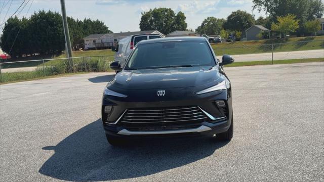 2026 Buick NV Preferred FWD