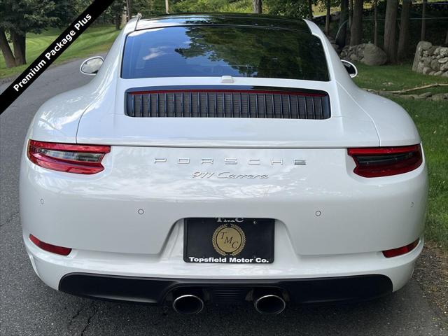 2017 Porsche 911 Carrera
