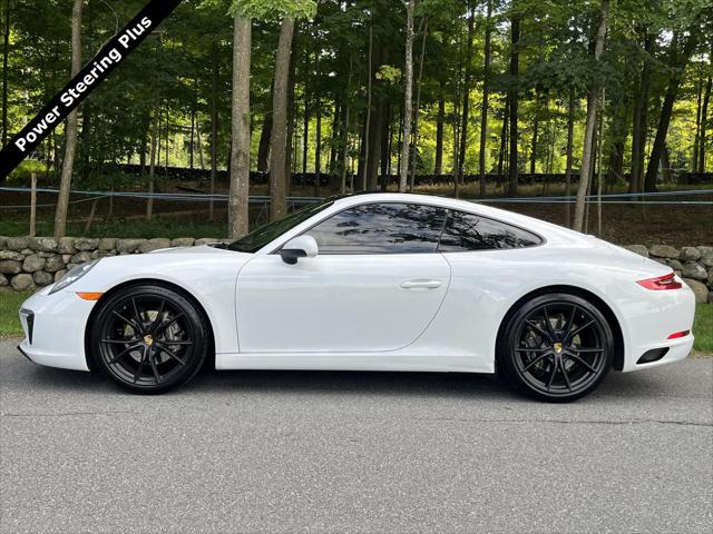 2017 Porsche 911 Carrera