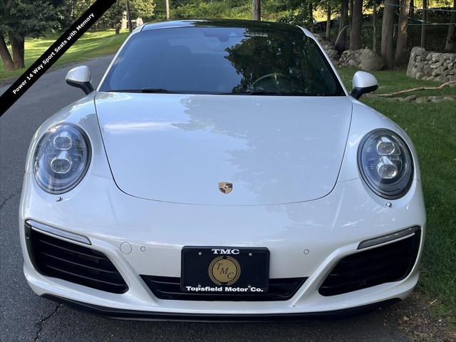 2017 Porsche 911 Carrera