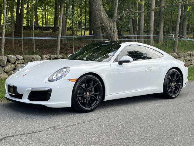 2017 Porsche 911 Carrera