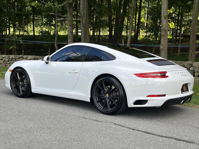 2017 Porsche 911 Carrera
