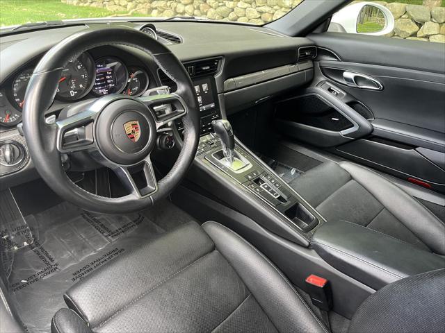 2017 Porsche 911 Carrera