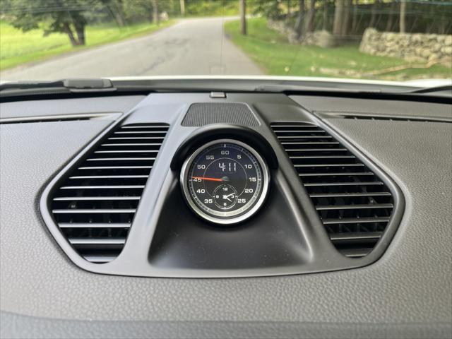 2017 Porsche 911 Carrera