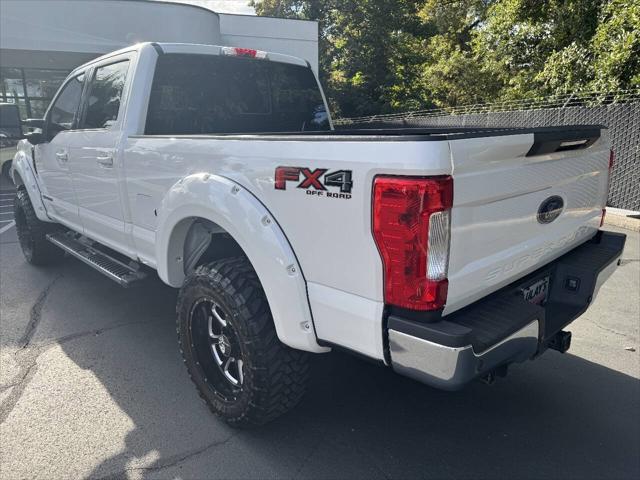 2019 Ford F-250 Lariat 4x4 4dr Crew Cab 6.8 ft. SB Pickup