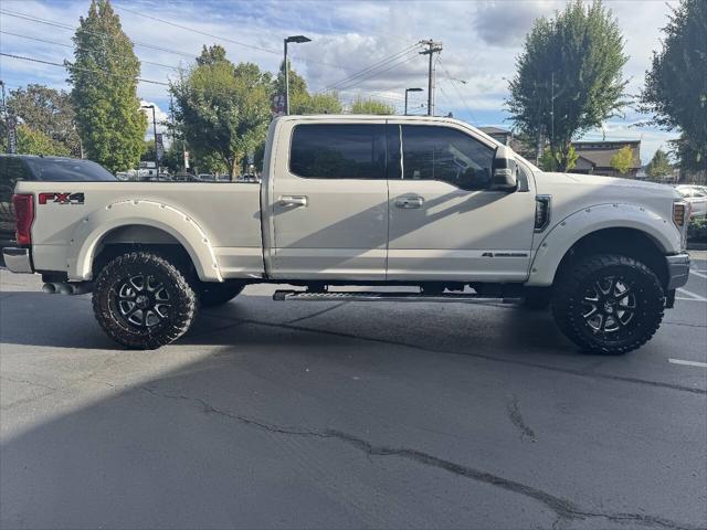 2019 Ford F-250 Lariat 4x4 4dr Crew Cab 6.8 ft. SB Pickup