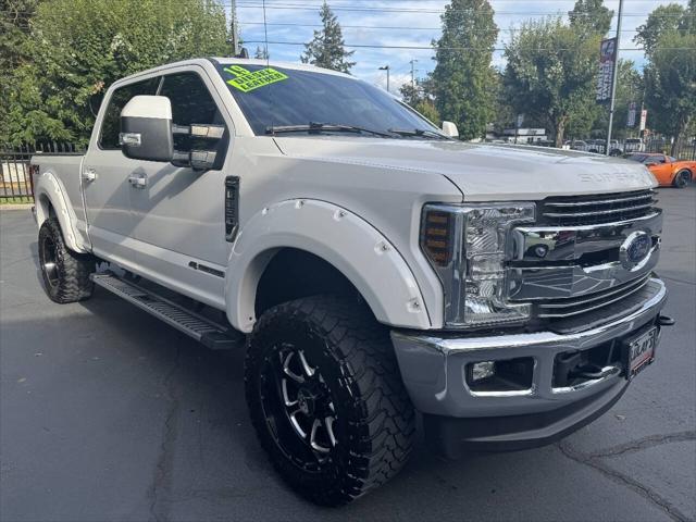 2019 Ford F-250 Lariat 4x4 4dr Crew Cab 6.8 ft. SB Pickup