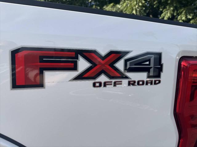 2019 Ford F-250 Lariat 4x4 4dr Crew Cab 6.8 ft. SB Pickup