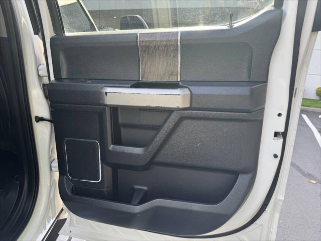 2019 Ford F-250 Lariat 4x4 4dr Crew Cab 6.8 ft. SB Pickup